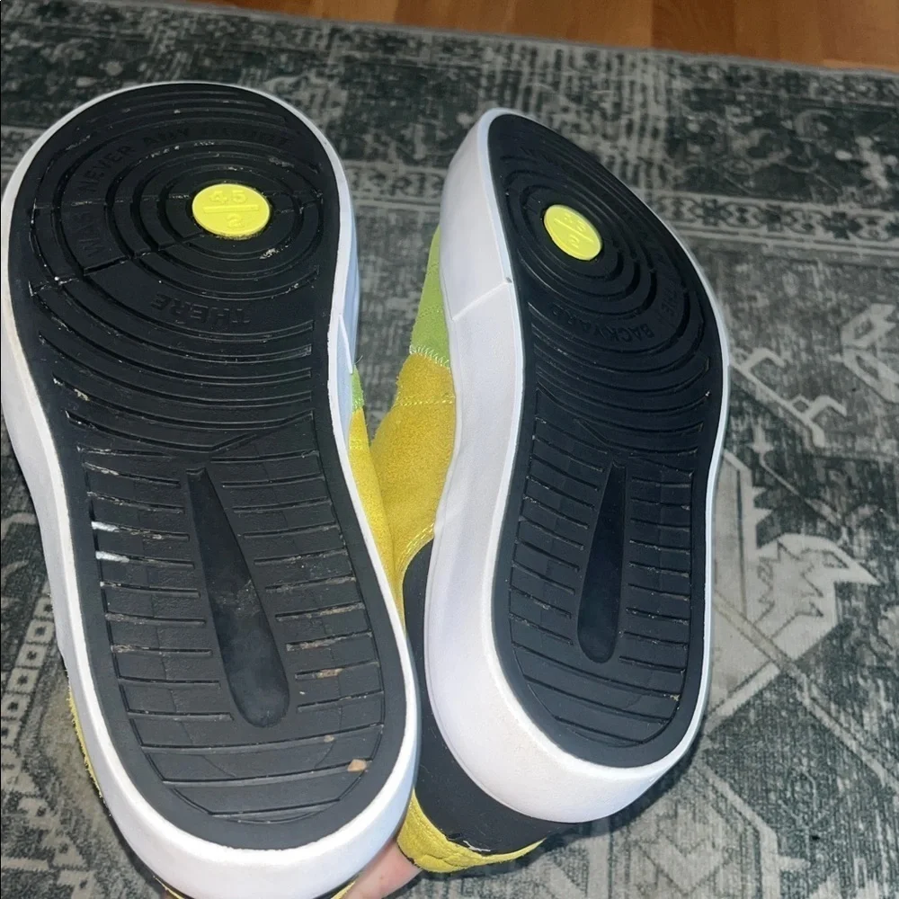 Jordan stylish sneakers